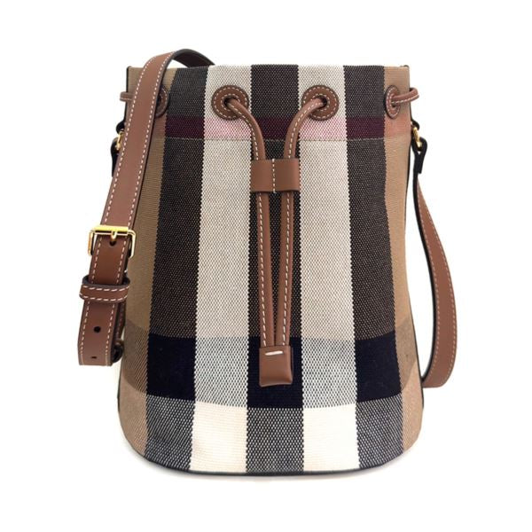 Burberry bucket bag