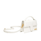 Jacquemus Le Grand Bambino bianco vista laterale