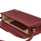 Jacquemus Le Bambino Lungo rosso con hardware oro aperta con interno visibile